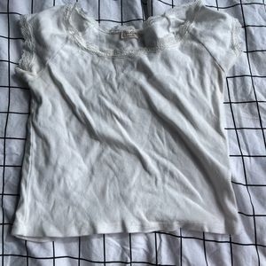 Brandy Melville tee shirt